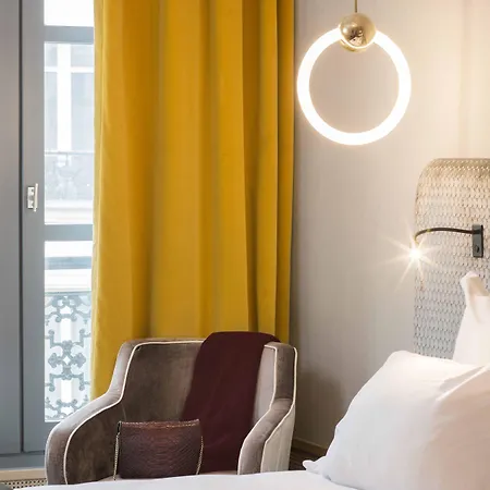 Handsome Hotel Paris