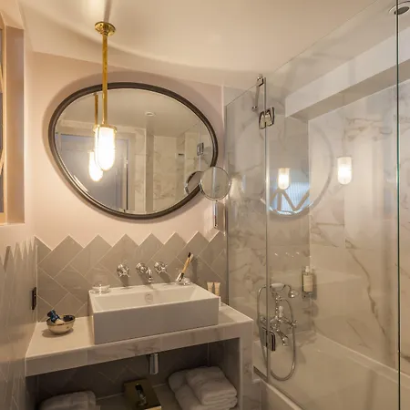 Hotel Handsome Paris