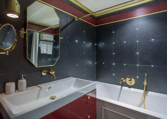 Handsome Hotel Parigi