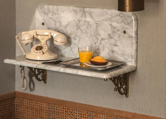 Отель Handsome Париж