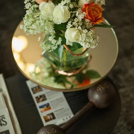 Handsome Ξενοδοχείο