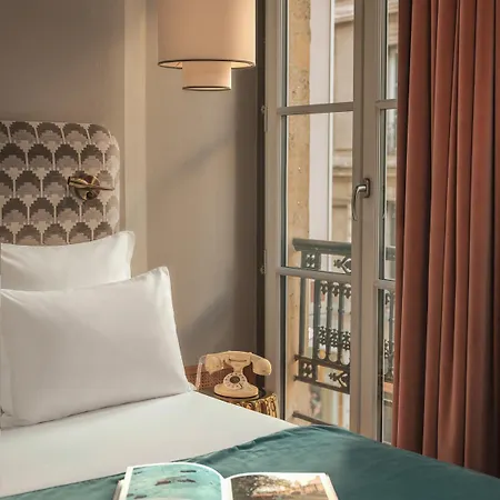 Hotel Handsome 3*