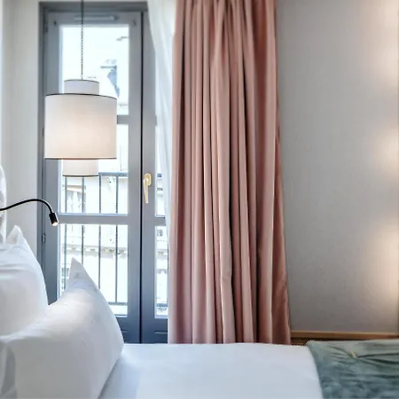 Hotel Handsome Paryż