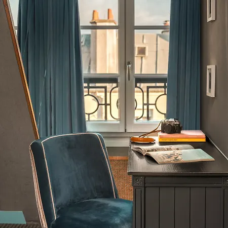 Handsome Hotel